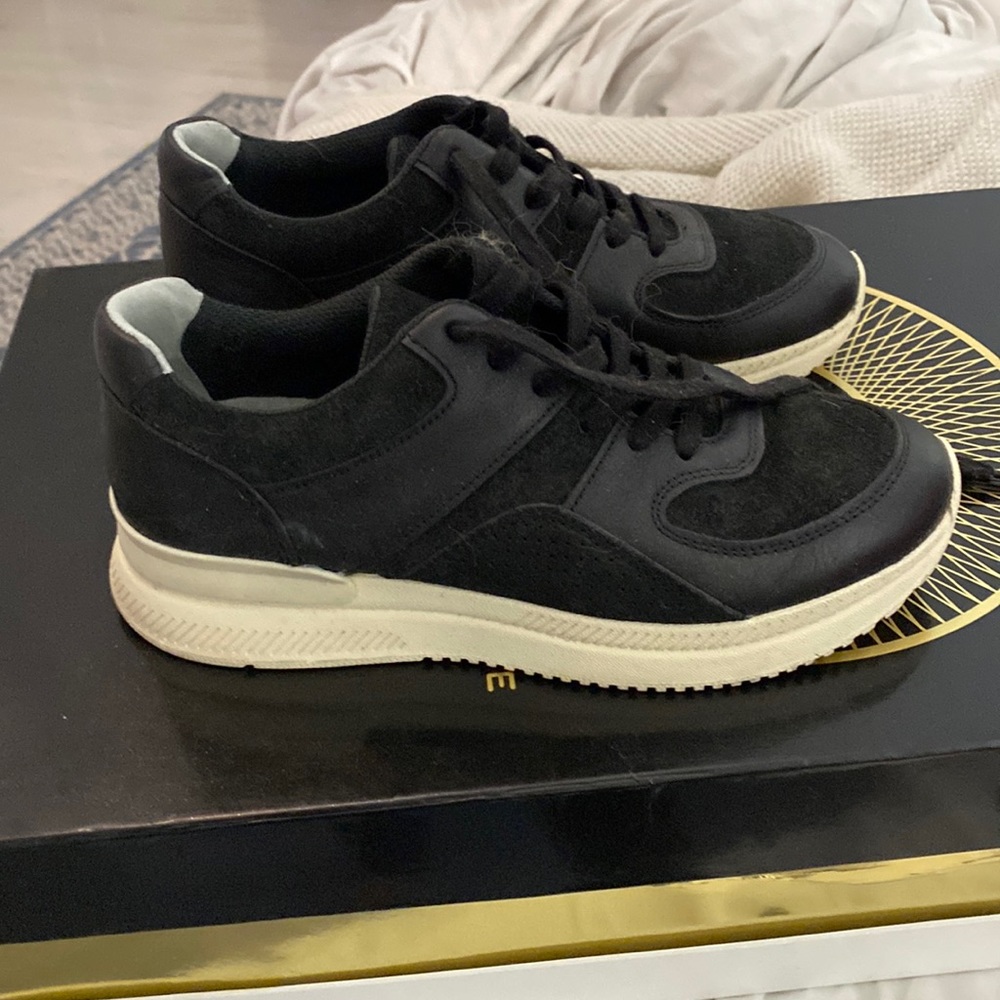 Everlane walking /sneakers